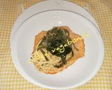 Foto del passaggio 4 della ricetta Spaghetti con i Friarielli su cialda di Parmigiano Reggiano