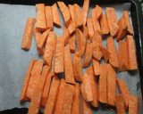 Foto del paso 1 de la receta: Bastones de verduras horneados