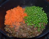 Foto del paso 3 de la receta: Zanahorias con guisantes (Yazar mal bazalia)