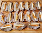 Foto del paso 3 de la receta: Camarones rellenos (momias)🌺