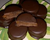 Foto del paso 6 de la receta: Alfajores de chocolate