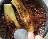 Foto langkah ke 3 dari resep Pecak Terong Bakar Teri.