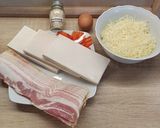 Sajtos-baconos leveles rudak recept fázis 1 fotója