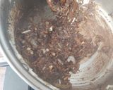 A picture of step 4 of Dad's Spag Bol.
