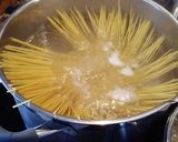 Foto del paso 1 de la receta: Espaguetis con atún en 10 minutos