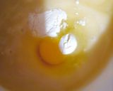 A picture of step 4 of Marble cake.