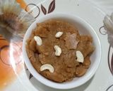 A picture of step 3 of Wheat flour halwa.