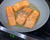 Foto del paso 1 de la receta: Salmón con Papas rústicas