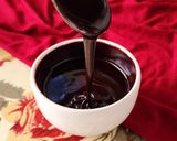 Foto del paso 5 de la receta: 🍫Salsa de chocolate para postres, helados y flanes 🍫 3 minutos, 3 ingredientes 🍫 Fácil y rendidor