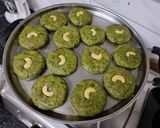 A picture of step 6 of Hara bhara kabab.