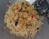 Foto langkah ke 4 dari resep (#15)📌Mie goreng cabe ijo.