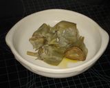 Foto del paso 1 de la receta: Alcachofas con huevo y micuit