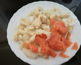 Foto del paso 3 de la receta: Calabacín, brócoli y zanahoria con bacalao y salmón
