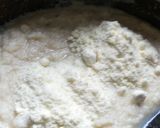 कोकोनट बर्फी (coconut barfi recipe in marathi) रेसिपी स्टेप 3 फोटो 