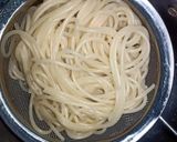 Foto langkah ke 1 dari resep Tumis Spaghetti Kari Pedas.