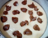 Foto del paso 2 de la receta: Torta de limón y tropezones de dulce de leche