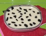 Foto langkah ke 3 dari resep Pudding Roti Tawar Kismis.