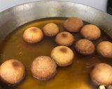 A picture of step 4 of Gulab jamun.
