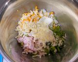 A picture of step 4 of Zucchini Roll.