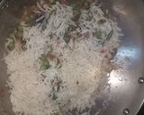 A picture of step 5 of Matar Mushroom pulao.
