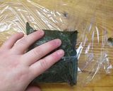 Foto del paso 4 de la receta: ONIGIRAZU 🍙