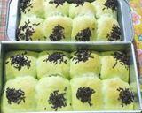 Foto langkah ke 5 dari resep Roti Matcha isi Choco Crunchy.