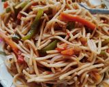 हक्का नूडल्स (hakka noodle recipe in marathi) रेसिपी स्टेप 5 फोटो