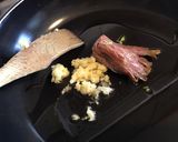 Une image de l'étape 5 de Trévise farcie aux anchois,parmesan et câpres italiennes et sa couronne d oignons de roscoff.