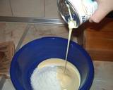Coconut macaroons with couverture chocolate recipe step 1 photo