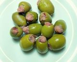 Foto del paso 7 de la receta Aceitunas gordales rellenas de melvas en salazon