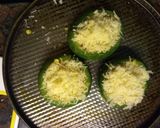 Foto del paso 3 de la receta: Zapallitos rellenos de choclo, brócoli y huevo