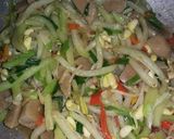 Foto langkah ke 5 dari resep Tumis manisa bakso pedes nampoll.