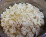 Foto del paso 2 de la receta: Coliflor gratinada con carne picada y bechamel