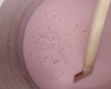 Foto del paso 4 de la receta: Atole de fresa (de sobrecito)