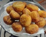 A picture of step 3 of RAW Banana Patties.