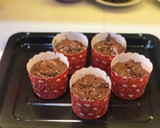 Foto langkah ke 6 dari resep Muffin Chocolate Tintin Rayner (tanpa Mixer).