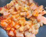 صورة لخطوة 2 من وصفة رز بالخضار ودجاج بالصلصة الحمراء