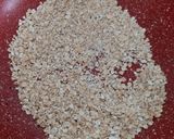 A picture of step 1 of Apple Cinnamon Oats.