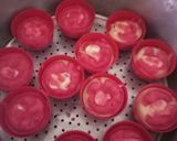 Foto langkah ke 3 dari resep Bakpia Kukus Merah Putih.