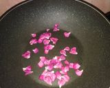 Foto langkah ke 2 dari resep Gethuk Gorio Rose Sprinkles.