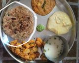 A picture of step 2 of Rajgira thepla.