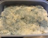 Foto langkah ke 4 dari resep Lemper Unti Bunga Telang.