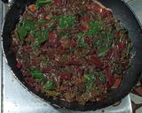 Foto del paso 4 de la receta: Tortilla de beterraga y espinaca