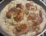 รูปขั้นตอนการทำที่ 2 ของ ไก่ทอดซอสครีมเห็ด Chicken Creamy Mushrooms
