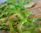 Hình bước làm 5 của món 💚 Trứng Chiên Khổ Qua