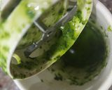 Foto del paso 1 de la receta: 🇮🇹 Pesto alla Genovese - Pesto de albahaca con nuez y parmesano 🇮🇹