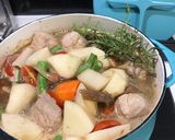 黑啤酒燉豬後腿肉（德國菜）的食譜步驟4照片