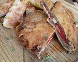 Foto del paso 7 de la receta: Pincho de Cachopo de Piquillo y Brie en Pan de Coca