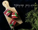 Foto langkah ke 6 dari resep 135. Terang Bulan Bangka / Martabak Manis Bangka | No Proofing.