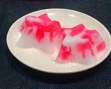 Foto langkah ke 4 dari resep Puding Mozaik Merah Putih.